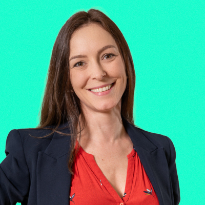 Laurence D’haeyere - Senior Communication Specialist 