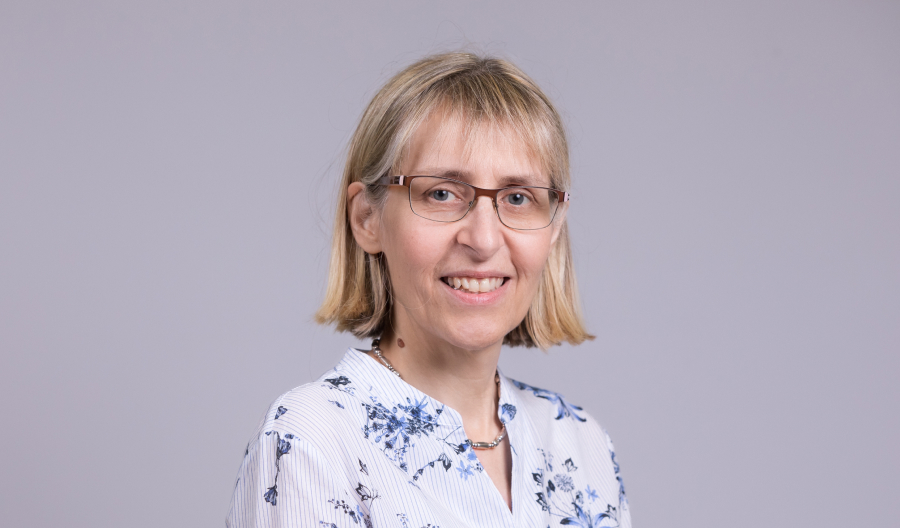 Simone Kayser - Senior Adviser - Retail Banking